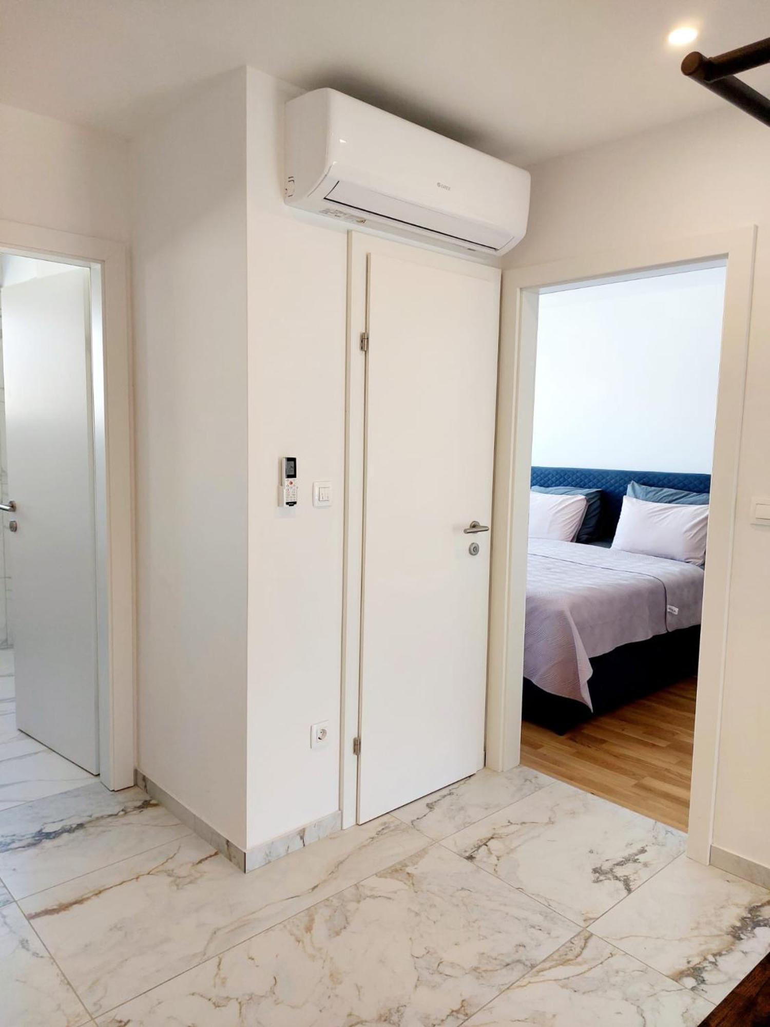 Comfort 2 Bedroom Apartment 10Min Walk From Center And Beach Split Eksteriør bilde